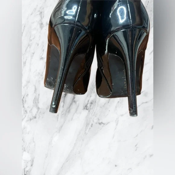 Zara black patent faux leather ankle boots | Heels | 38 | 7.5 - Picture 6 of 7